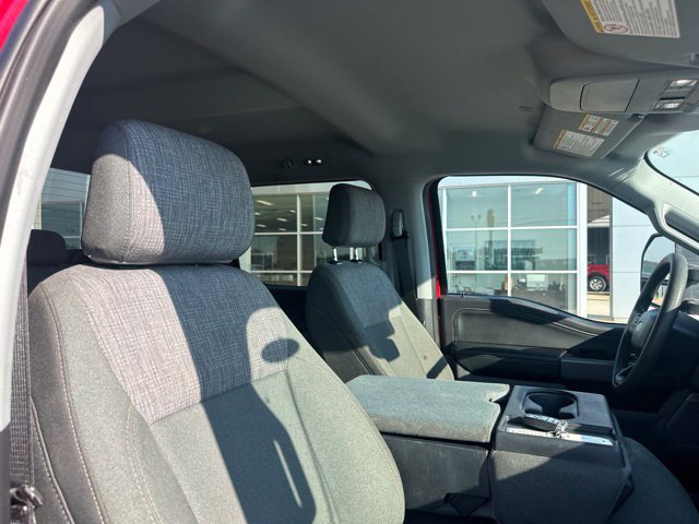 Used 2024 Ford F250 XLT w/ XLT Premium Package AWD/4WD image 8