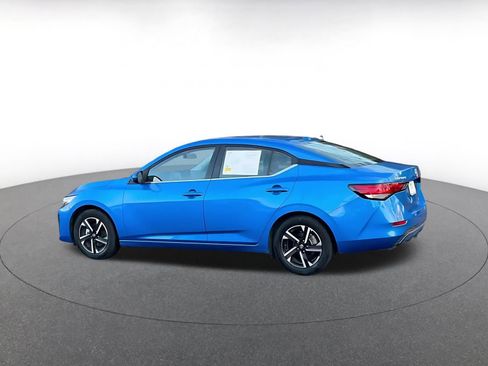 Used 2025 Nissan Sentra SV image 10