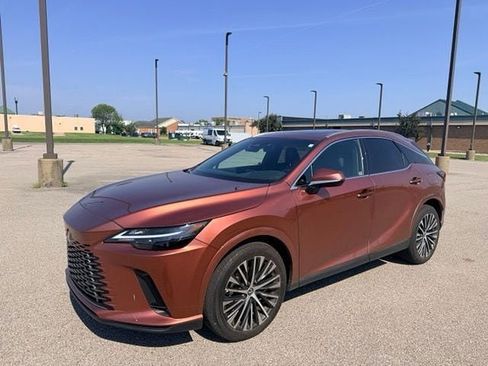 Used 2023 Lexus RX 350 Premium Plus w/ Accessory Package (Z1) AWD/4WD image 2