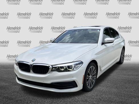 Used 2019 BMW 530i w/ Convenience Package RWD image 5