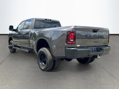 New 2026 RAM 3500 Tradesman AWD/4WD image 5