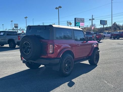 Used 2021 Ford Bronco Outer Banks image 4