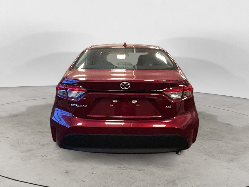 Used 2025 Toyota Corolla LE FWD image 4