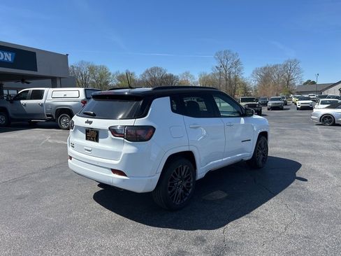 Used 2023 Jeep Compass High Altitude w/ Driver Assist Group I AWD/4WD image 5