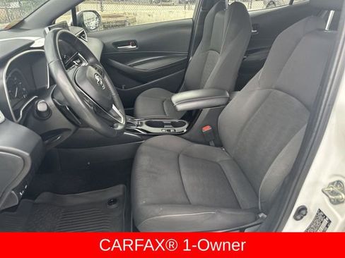 Certified 2025 Toyota Corolla SE FWD image 5
