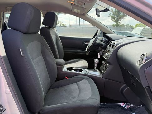 Used 2013 Nissan Rogue S AWD/4WD image 18