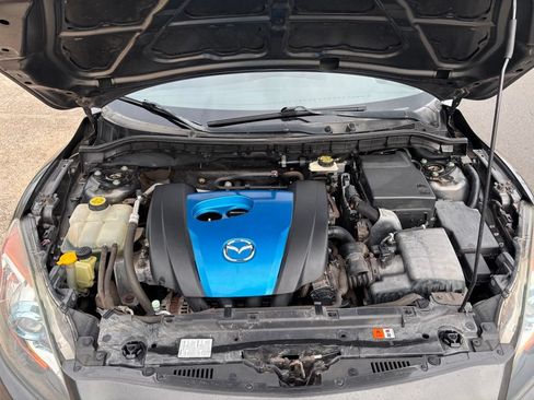 Used 2013 MAZDA MAZDA3 i Touring FWD image 19