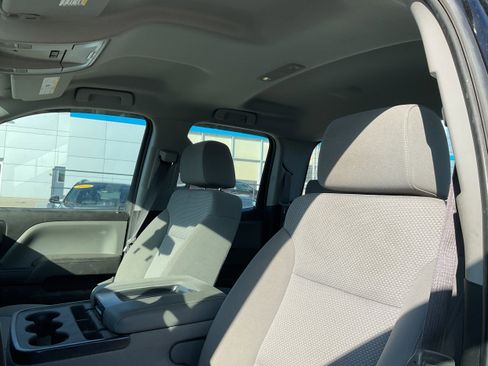 Used 2017 GMC Sierra 1500 4x4 Double Cab w/ Sierra Convenience Package image 3