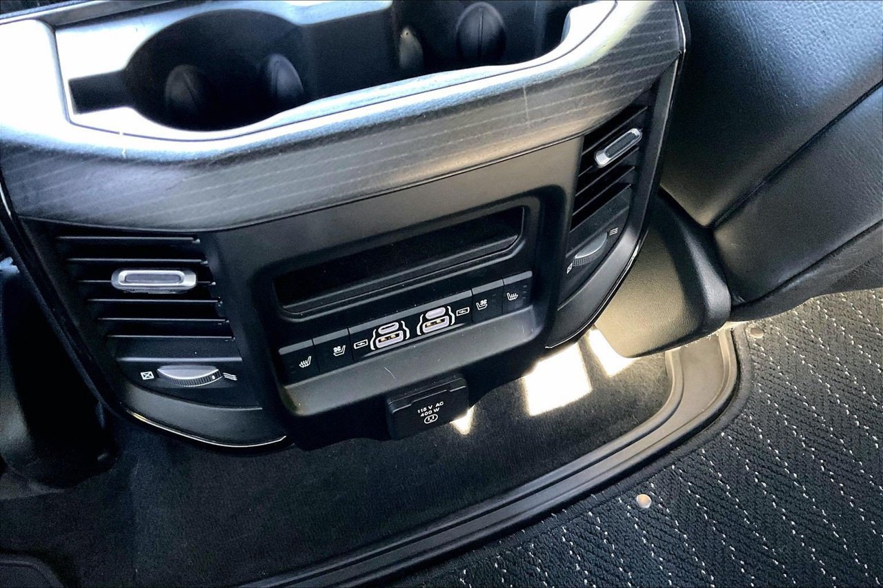 Used 2023 RAM 1500 Limited w/ Night Edition AWD/4WD image 17