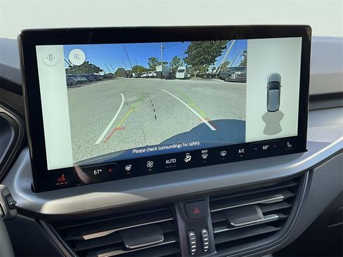 Certified 2026 Ford Escape SE image 38