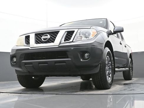 Used 2015 Nissan Frontier PRO-4X image 49