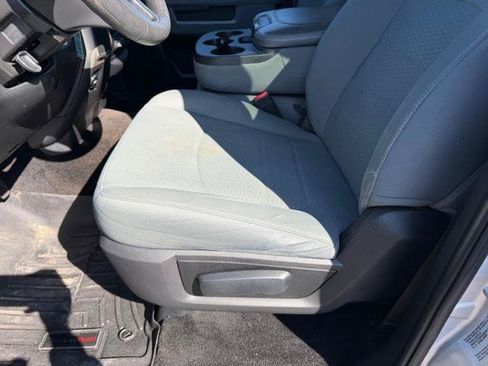 Used 2017 RAM 2500 SLT RWD image 18