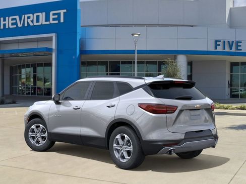 New 2026 Chevrolet Blazer LT w/ Convenience Package FWD image 3