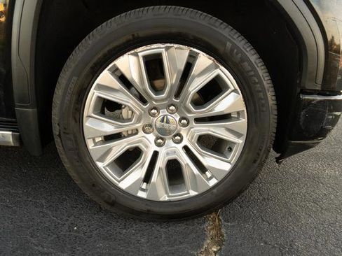 Used 2021 GMC Sierra 1500 Denali w/ Denali Ultimate Package image 46