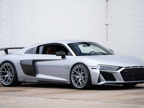Used 2022 Audi R8 V10 performance image 8