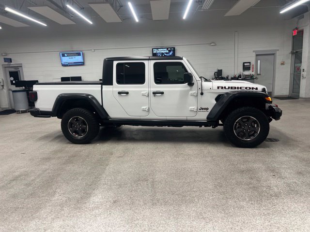 Used 2023 Jeep Gladiator Rubicon w/ Cold Weather Group AWD/4WD image 4