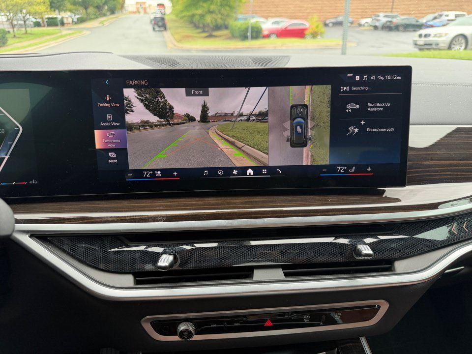 Used 2024 BMW X5 xDrive40i w/ Executive Package AWD/4WD image 19