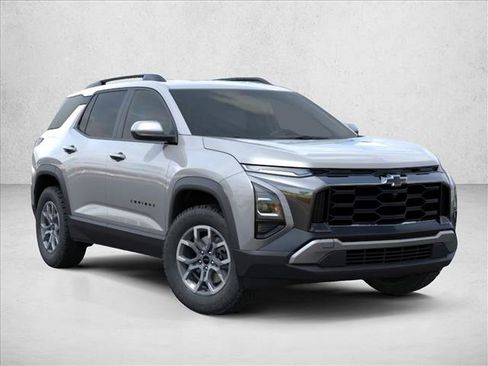 New 2026 Chevrolet Equinox ACTIV FWD image 2