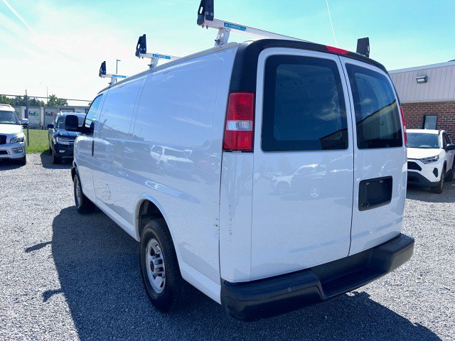 Used 2024 GMC Savana 2500 w/ Driver Convenience Package RWD image 10
