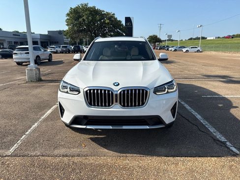 Used 2023 BMW X3 xDrive30i w/ Premium Package w/ZPA AWD/4WD image 2