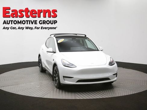 Used 2021 Tesla Model Y Long Range image 48