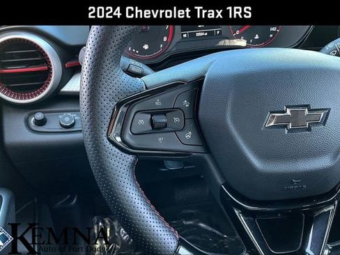Used 2024 Chevrolet Trax RS w/ Driver Confidence Package image 13