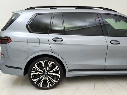 Used 2023 BMW X7 M60i w/ Executive Package image 12