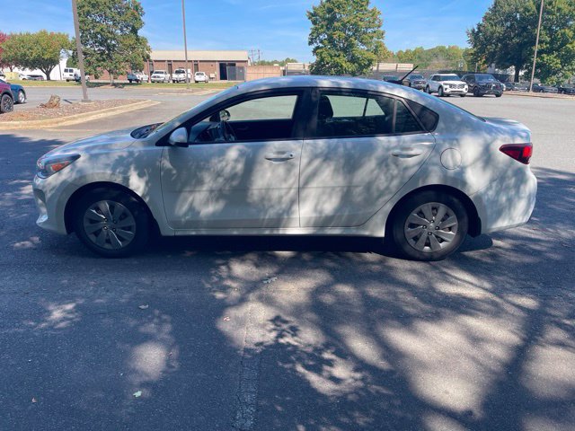 Used 2020 Kia Rio LX FWD image 2