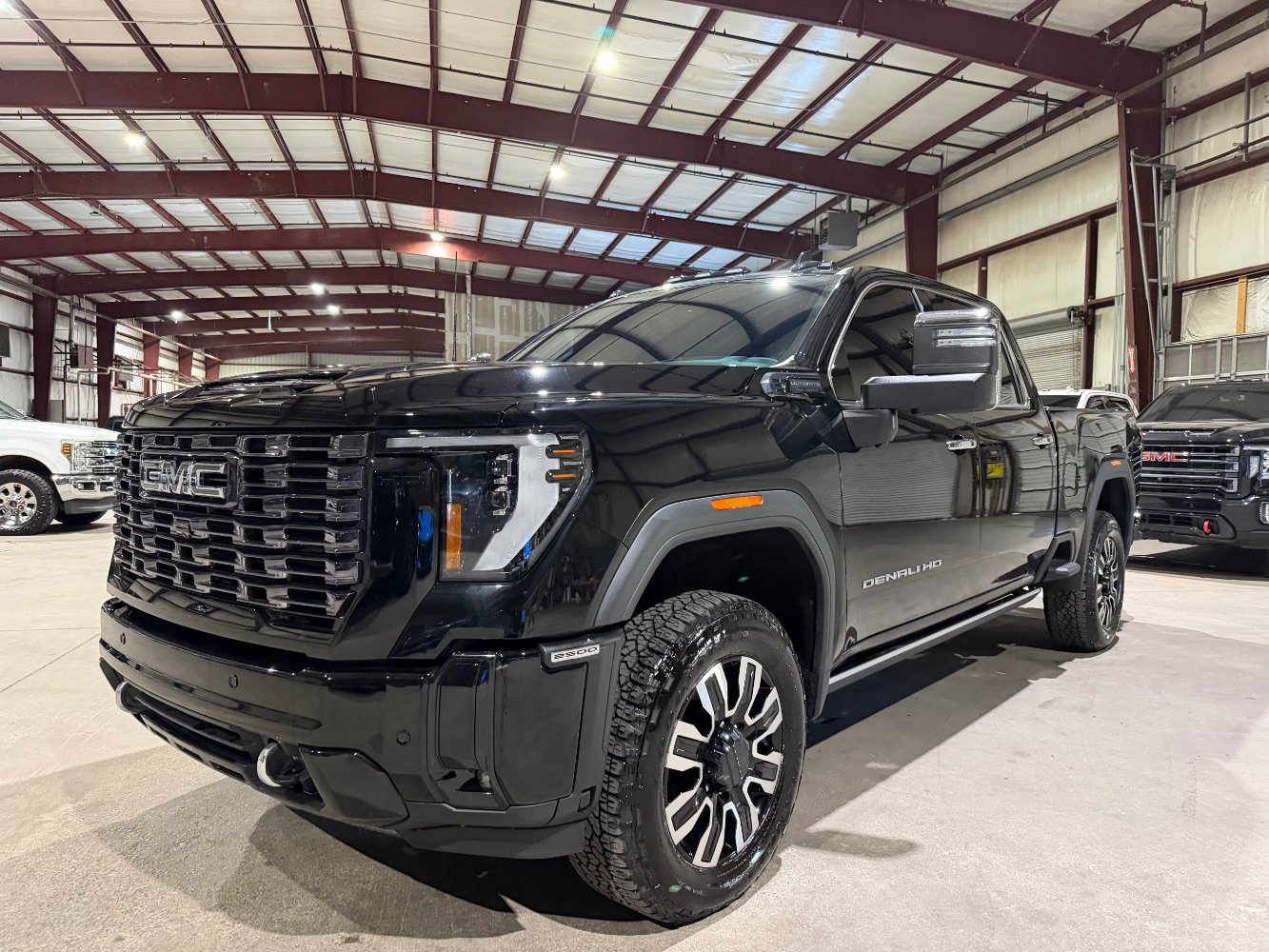 Used 2026 GMC Sierra 2500 Denali Ultimate AWD/4WD image 9