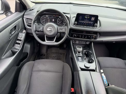 Used 2024 Nissan Rogue S AWD/4WD image 19