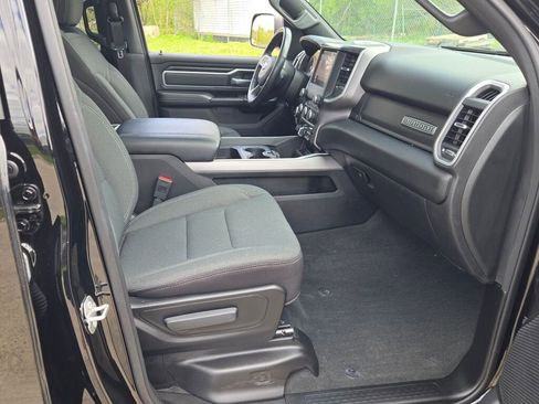 Used 2023 RAM 1500 Big Horn AWD/4WD image 6