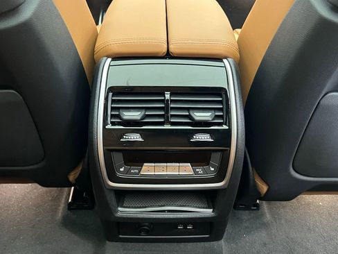 New 2026 BMW X5 xDrive50e AWD/4WD image 9