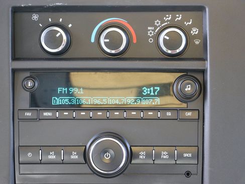 Used 2021 Chevrolet Express 3500 w/ Power Convenience Package RWD image 15