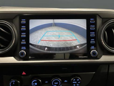 Used 2020 Toyota Tacoma SR5 image 8