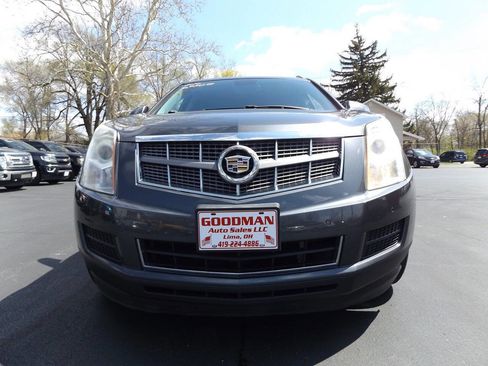 Used 2010 Cadillac SRX Luxury image 3