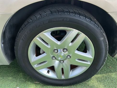 Used 2012 Chevrolet Impala LT FWD image 43