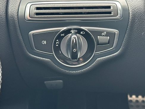 Used 2016 Mercedes-Benz C 300 Sedan image 31