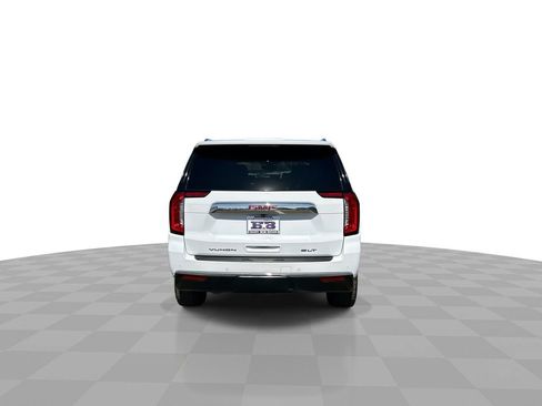 Used 2022 GMC Yukon XL SLT w/ SLT Luxury Package image 7