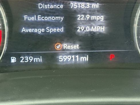 Used 2022 Buick Envision Essence w/ Sport Touring Package image 42