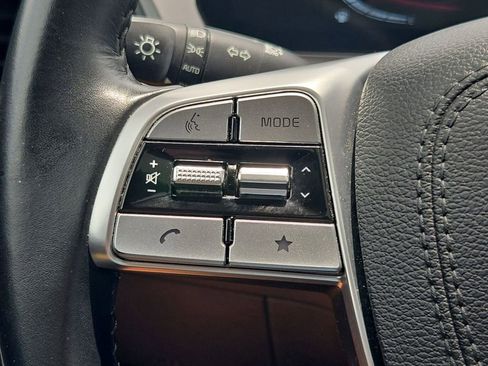 Used 2025 Kia Telluride S FWD image 20