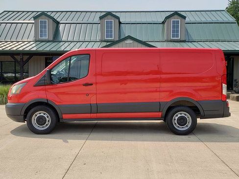 Used 2016 Ford Transit 150 130 Low Roof RWD image 2
