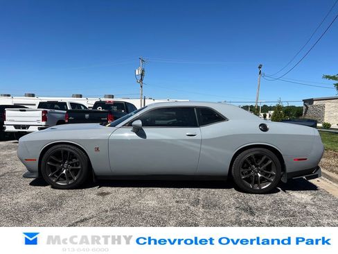 Used 2022 Dodge Challenger R/T Scat Pack w/ Plus Package RWD image 6