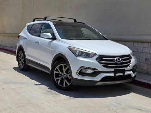 Used 2018 Hyundai Santa Fe Sport w/ Cargo Package FWD image 1