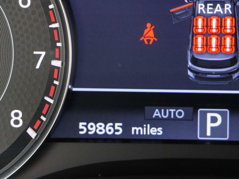 Used 2023 Nissan Armada SL image 17