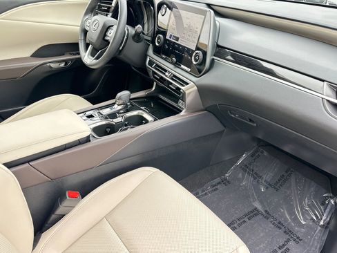 Certified 2023 Lexus RX 350 FWD w/ Cold Area Package image 34