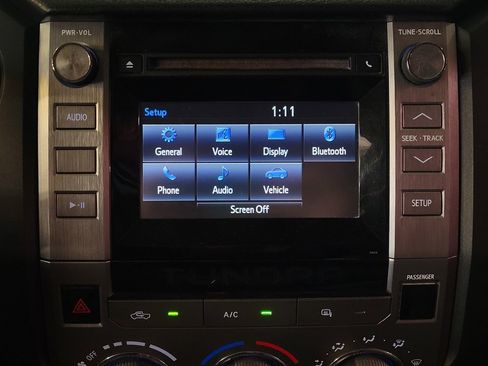Used 2017 Toyota Tundra SR5 RWD image 25