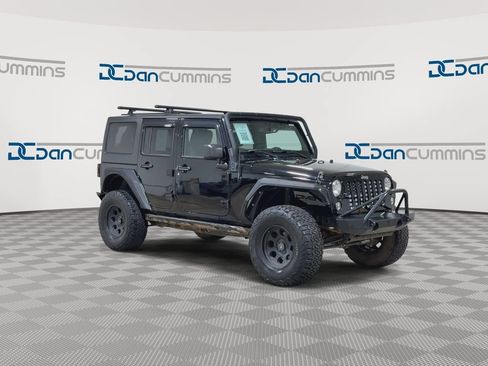 Used 2016 Jeep Wrangler Unlimited Sport w/ Quick Order Package 24S AWD/4WD image 2
