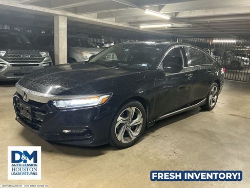 Used 2020 Honda Accord EX image 2
