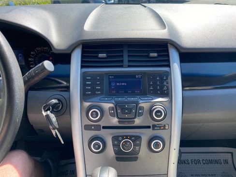 Used 2014 Ford Edge SE AWD/4WD image 15