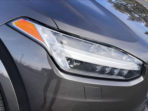 Used 2023 Volvo XC90 T8 Plus w/ Protection Package Premier image 32